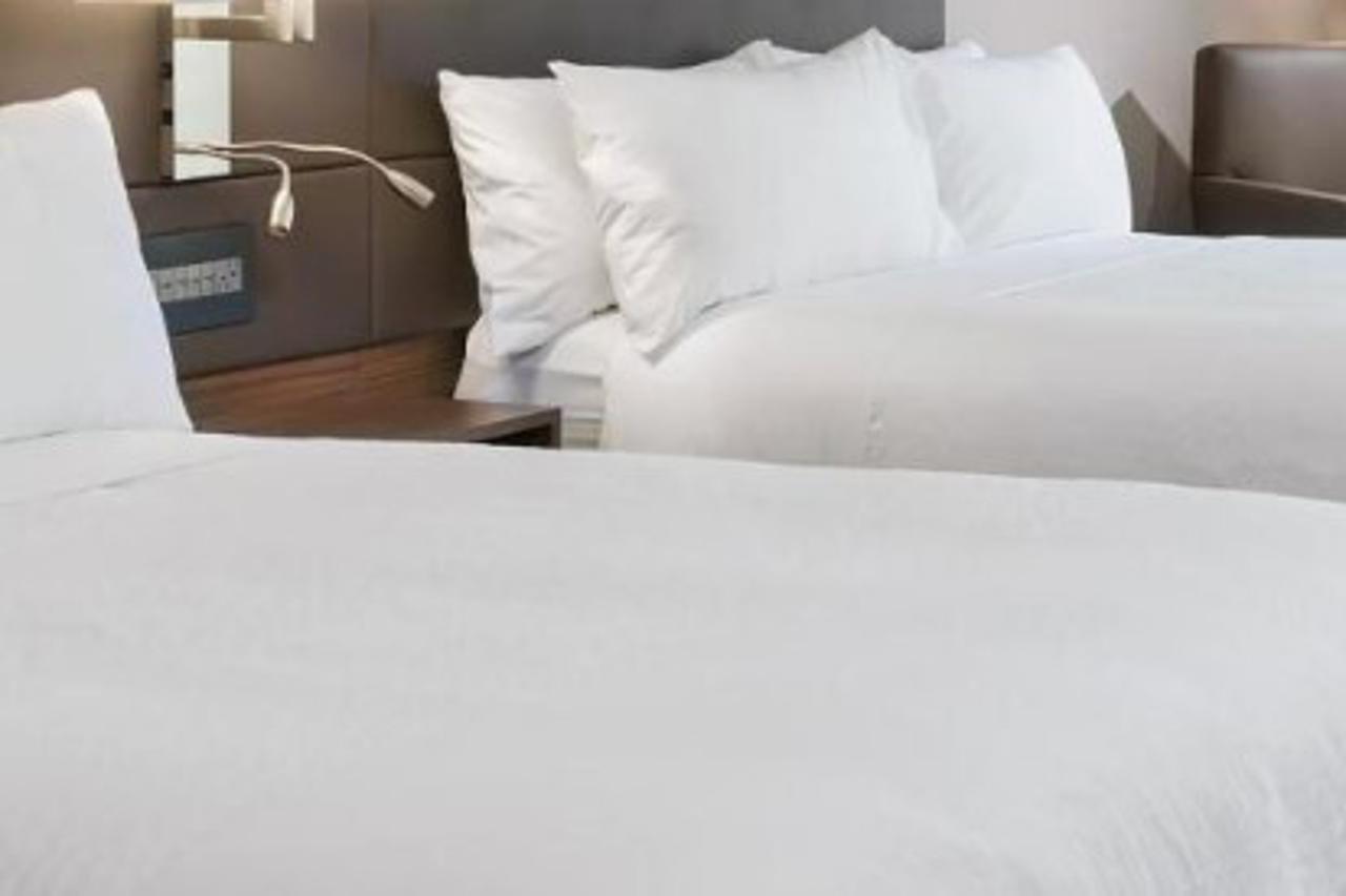 Ac Hotel By Marriott Huntsville Downtown Esterno foto