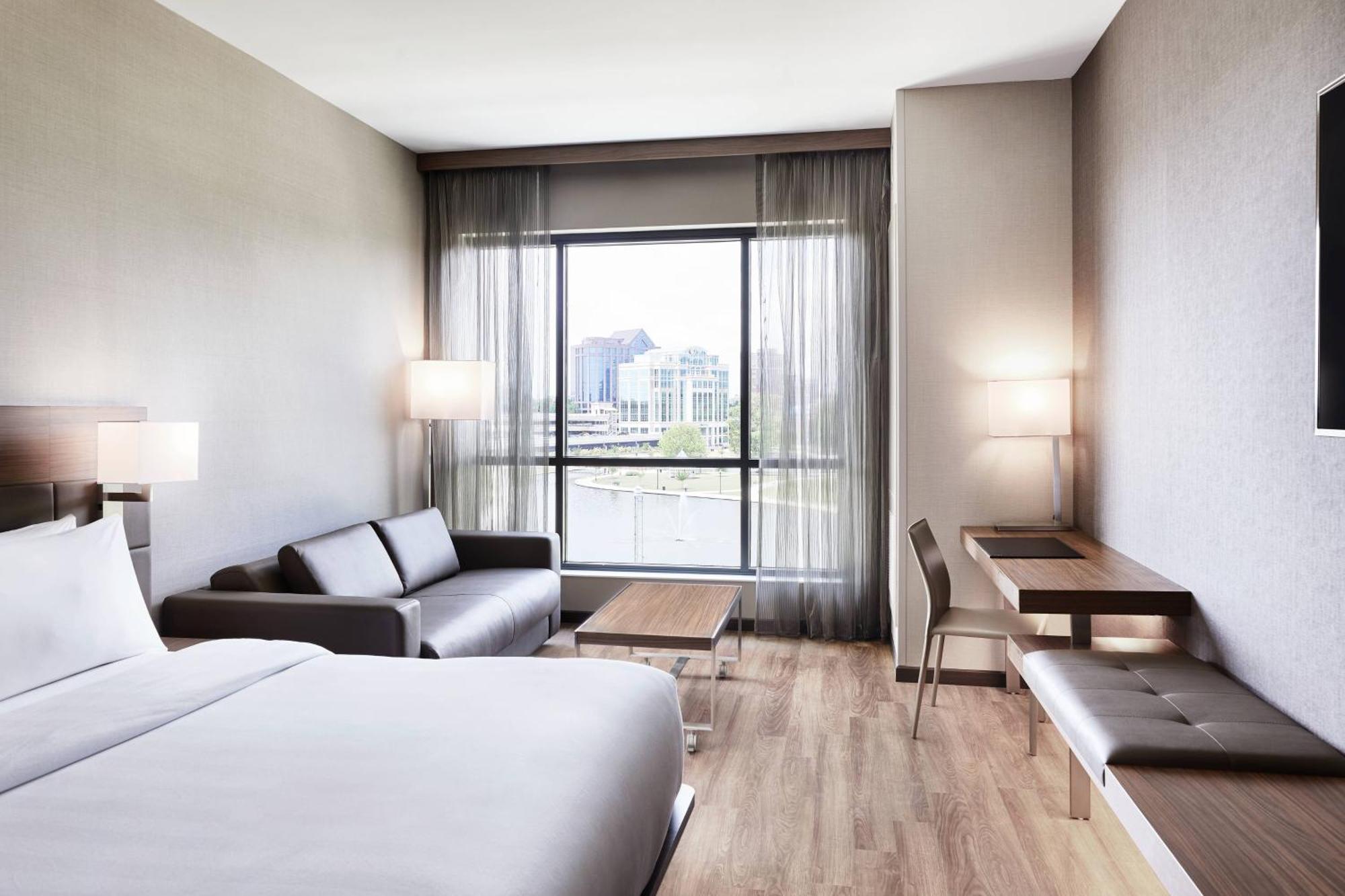 Ac Hotel By Marriott Huntsville Downtown Esterno foto