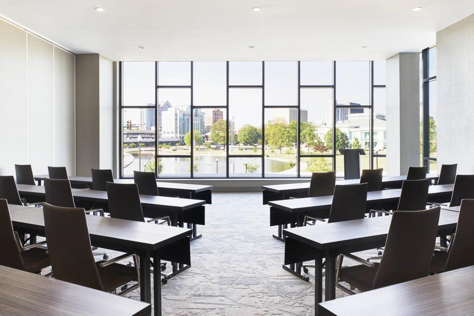 Ac Hotel By Marriott Huntsville Downtown Esterno foto