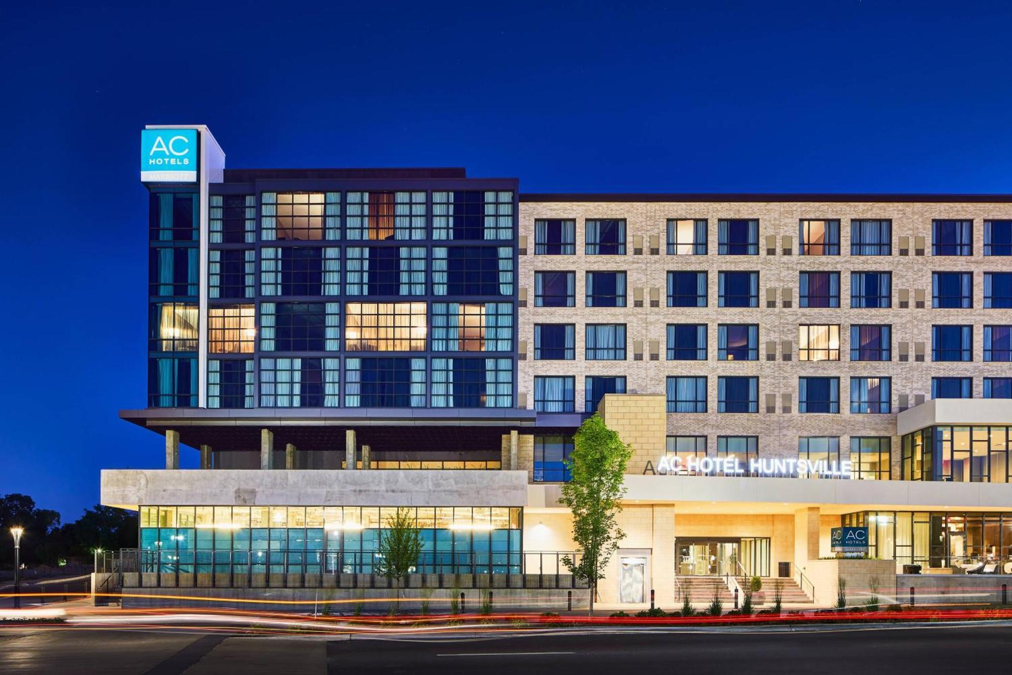 Ac Hotel By Marriott Huntsville Downtown Esterno foto